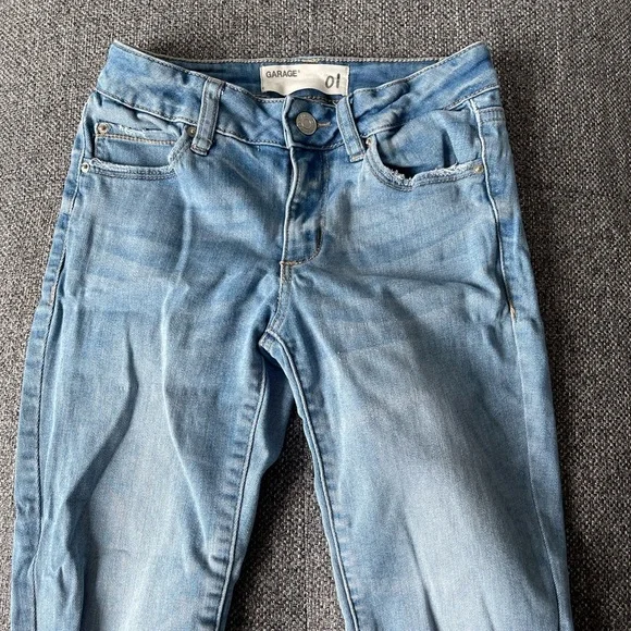 Garage knee distressed jean - Picture 4 of 8